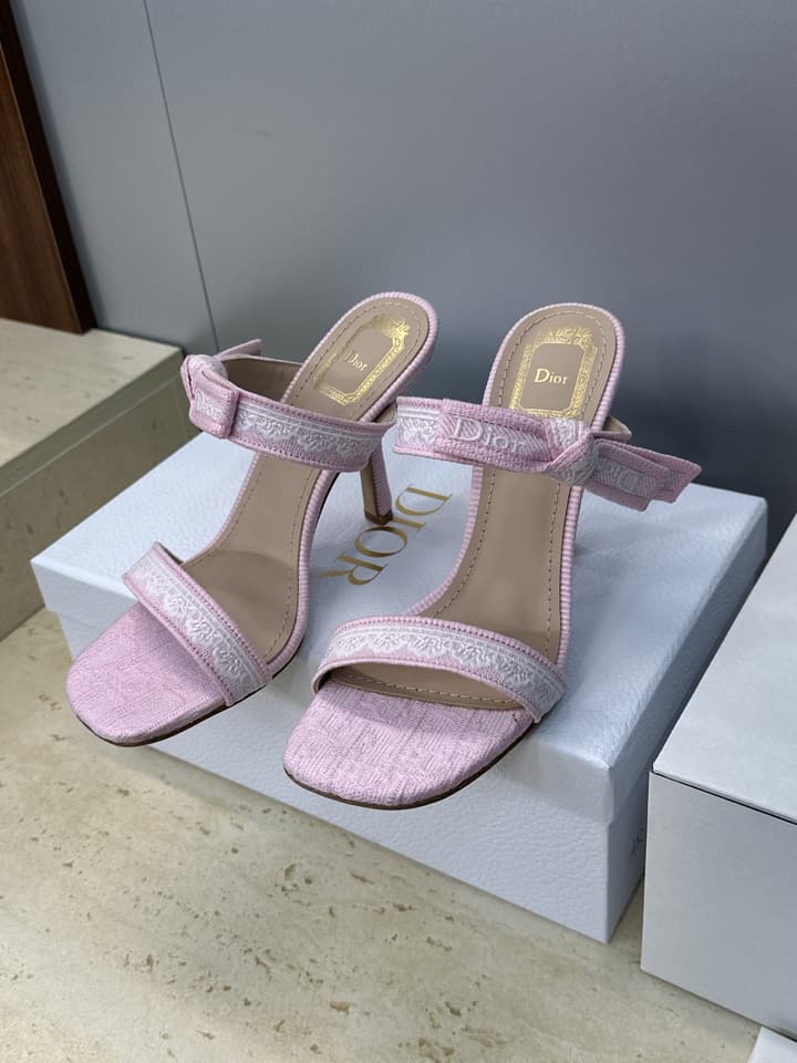 Dior J'Adior Dentelle Jelly Bow Heels – 2026 Early Spring Collection in Black