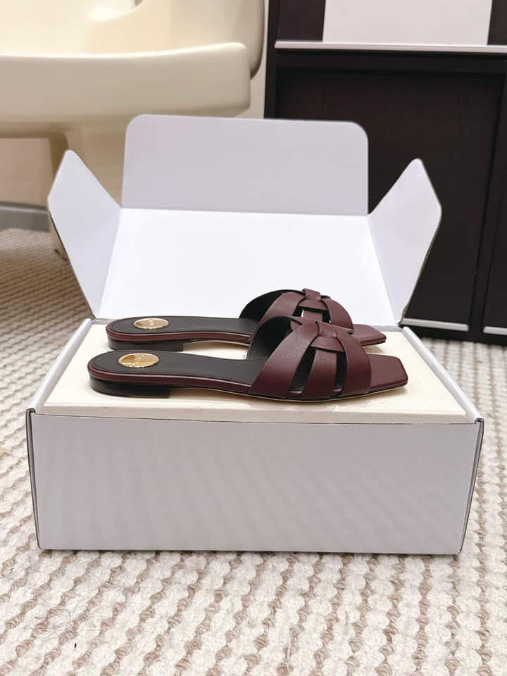 Saint Laurent Melody Square Toe Flat Sandals – 2026SS in Burgundy Patent
