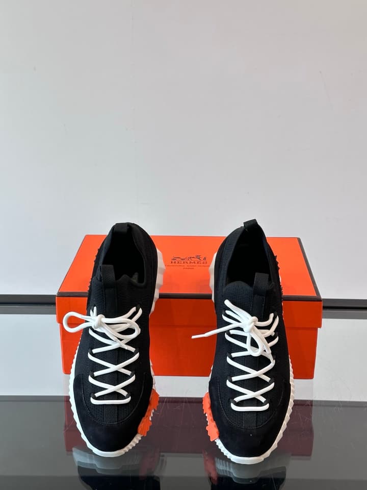 Hermès Men's Casual Sport Sneakers in All Black Knit