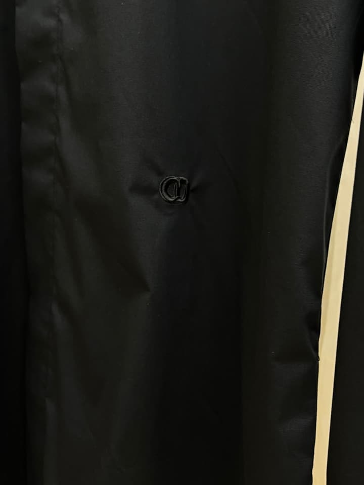 Dior Minimalist Long-Sleeve Cotton Shirt – Spring/Summer Collection