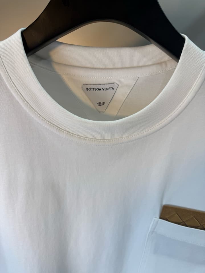 Bottega Veneta Woven Leather Pocket T-Shirt – Summer Collection – SS26 in Black