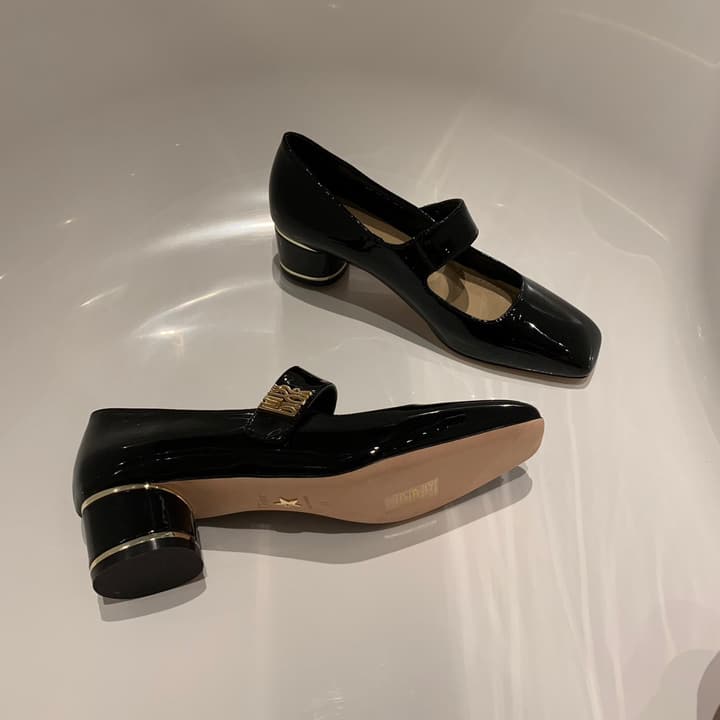 Dior Miss Dior Mary Jane Patent Heels – FW24 in Black Patent Leather Mary Jane