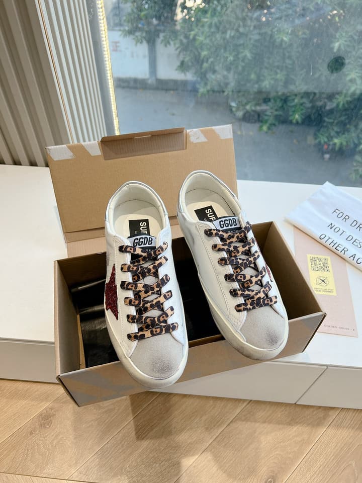 Golden Goose SPACE Series Distressed Sneakers – 2025 Collection in Leopard Print Velcro