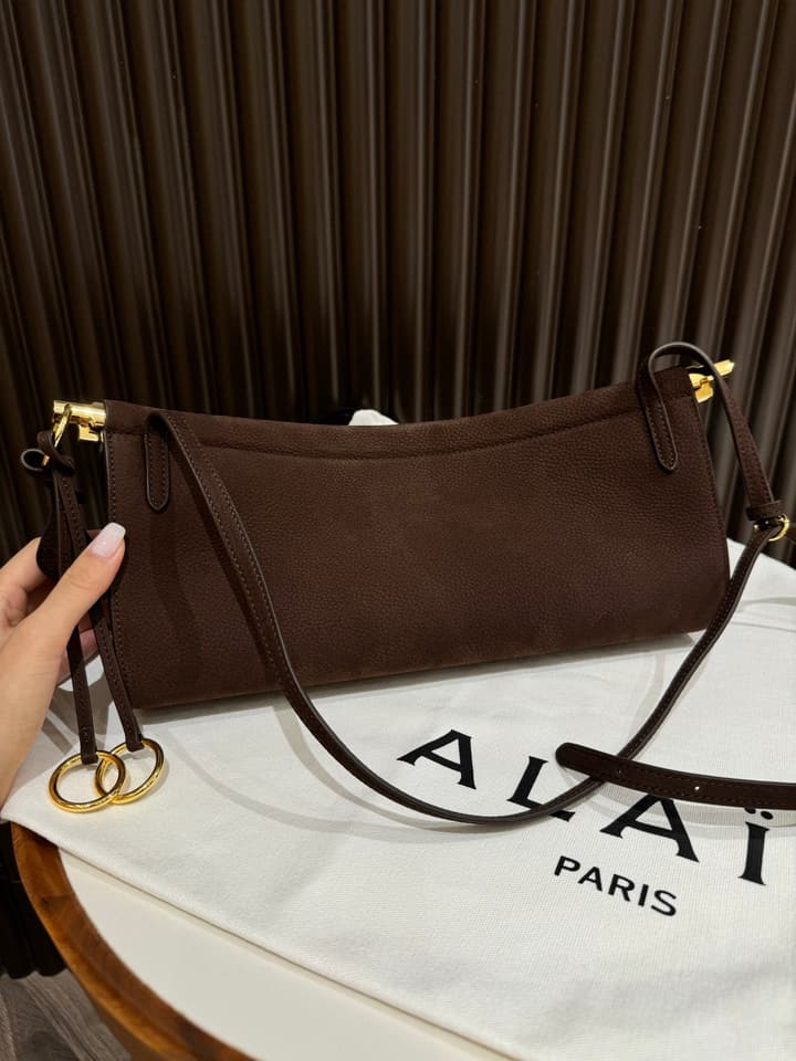 Alaïa Le Click Arc Bag