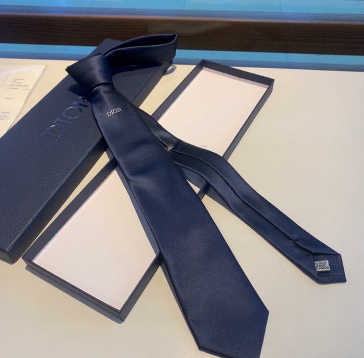 Dior Men's Logo Jacquard Tie in Deep Navy