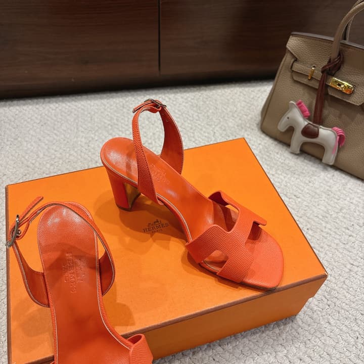 Hermès Eremite 80 Heeled Sandals in Blush Pink