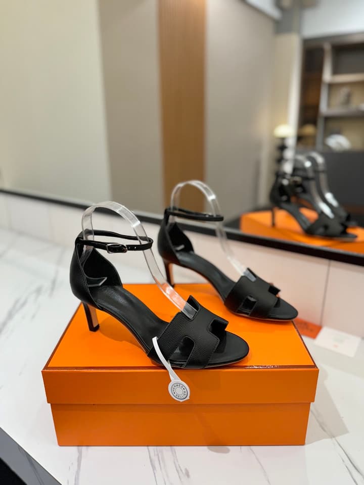 Hermès Classic Palm Grain Cowhide Heels – 6.5cm in Black
