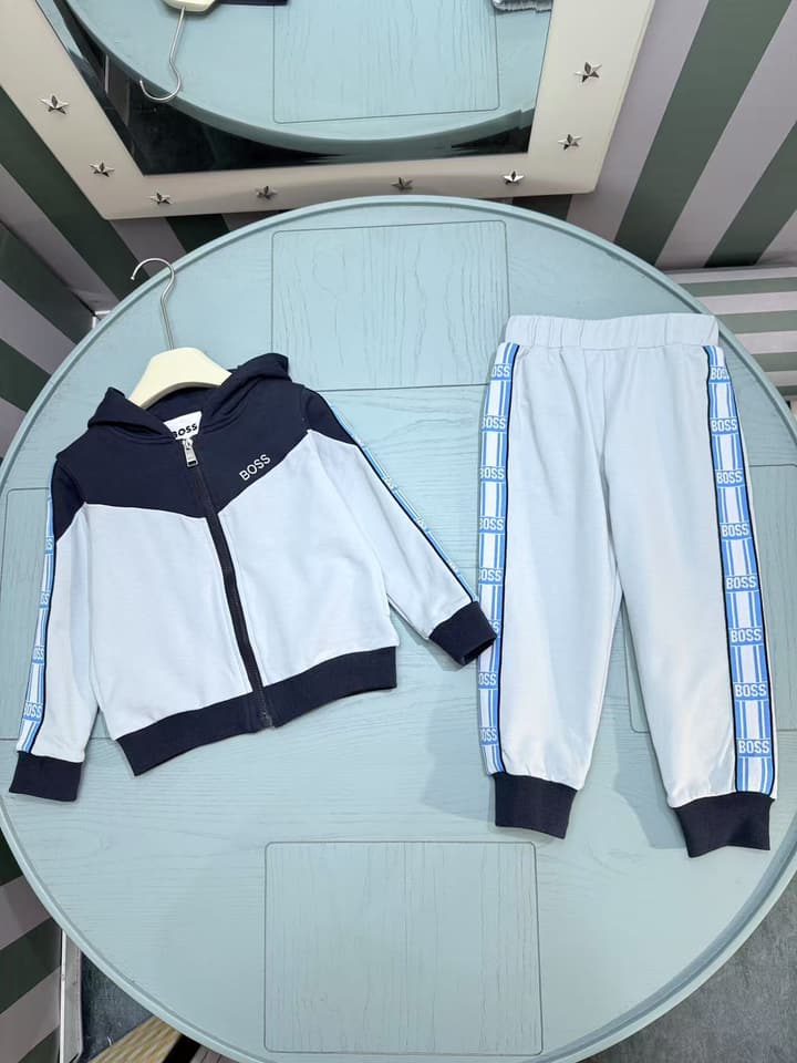 Boss Kids Sweatshirt and Pants Tracksuit Set – 2025SS in Navy And Light Blue Color Block Set