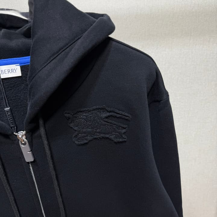Burberry 24 New Fleece Zip Cardigan – 2024 Collection in Classic Black Zip Hoodie