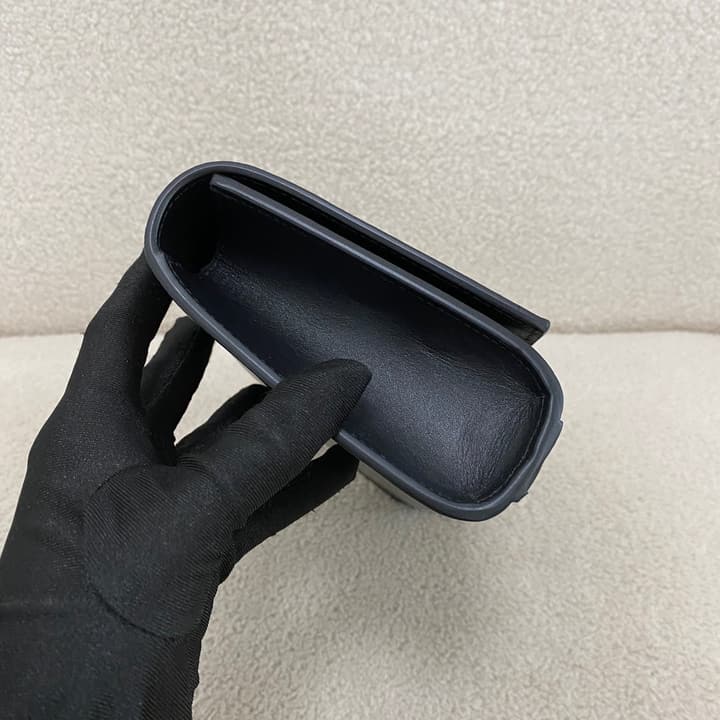 Saint Laurent Kate Classic Clutch Bag in Matte Black