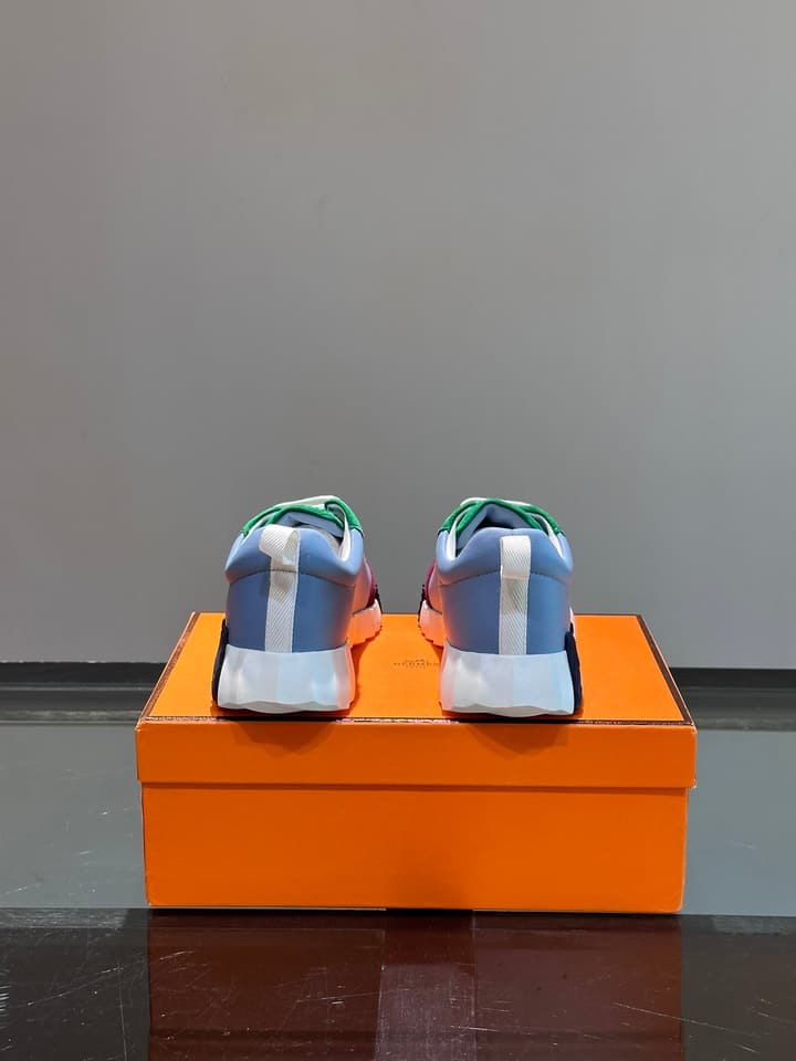 Hermès Bouncing Unisex Sneakers in Black