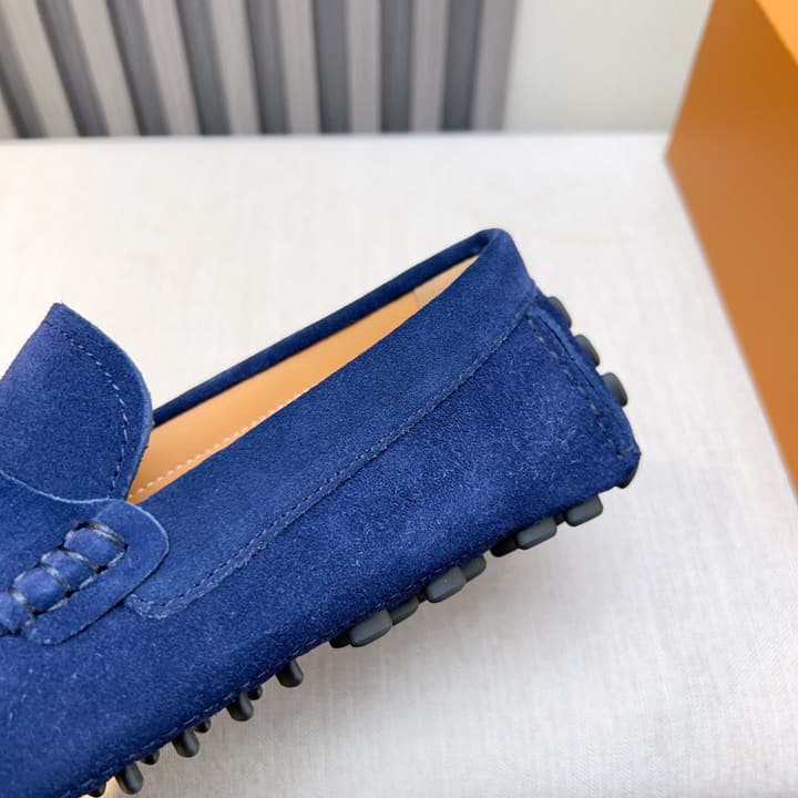 Louis Vuitton Pebbled Leather Driving Shoes in Black Smooth Leather