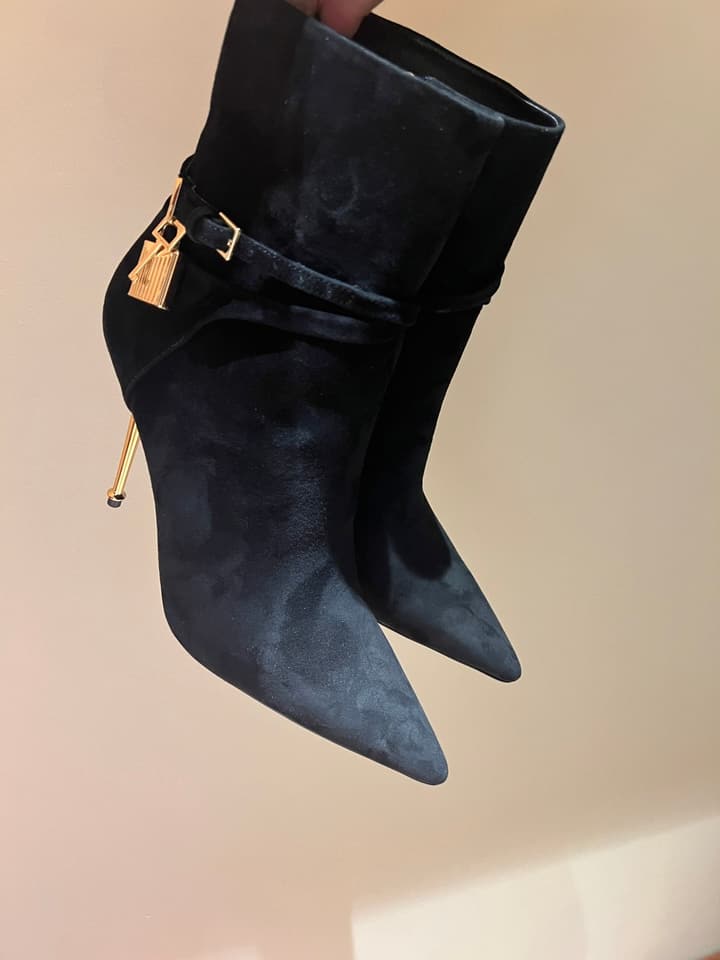 Tom Ford Luxury Metal Heel Ankle Boots in Black Leather