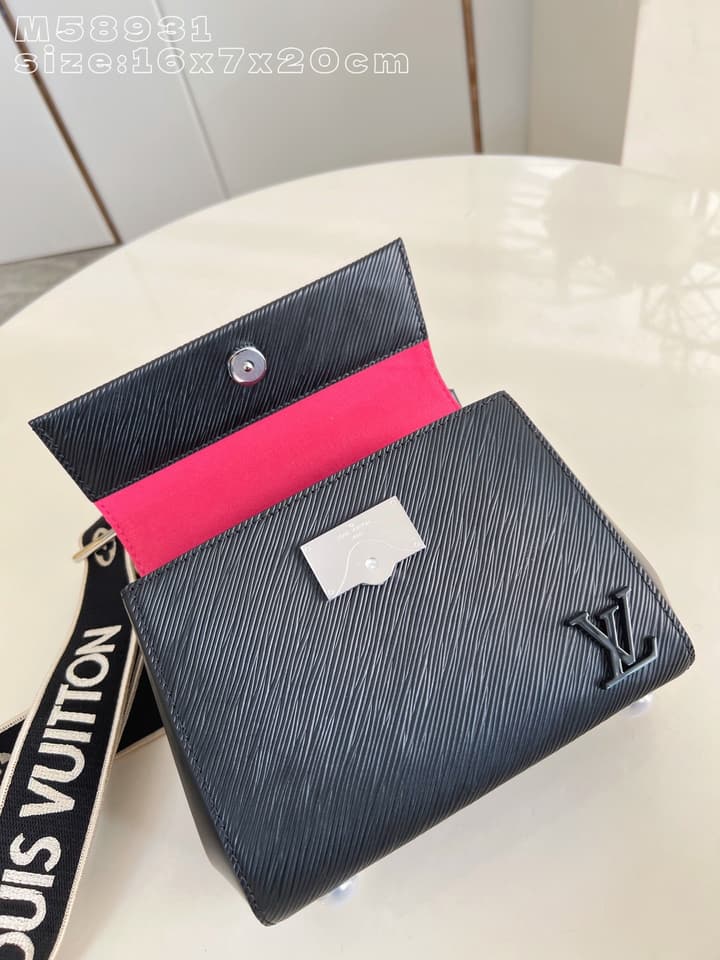 Louis Vuitton Cluny Mini Handbag in Dark Epi Leather With Pink Lining
