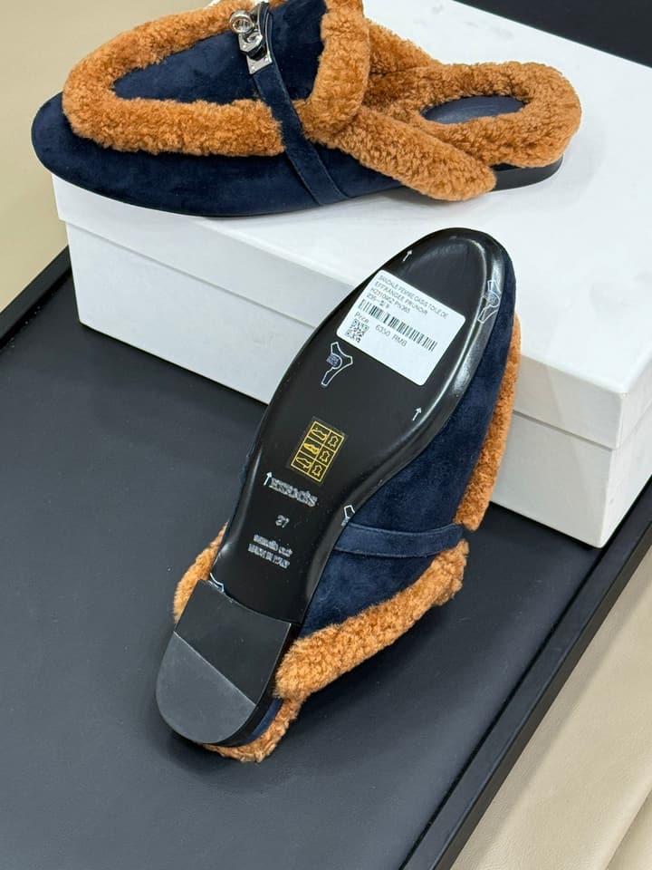 Hermès H Kelly Classic Mule Slippers – 24FW