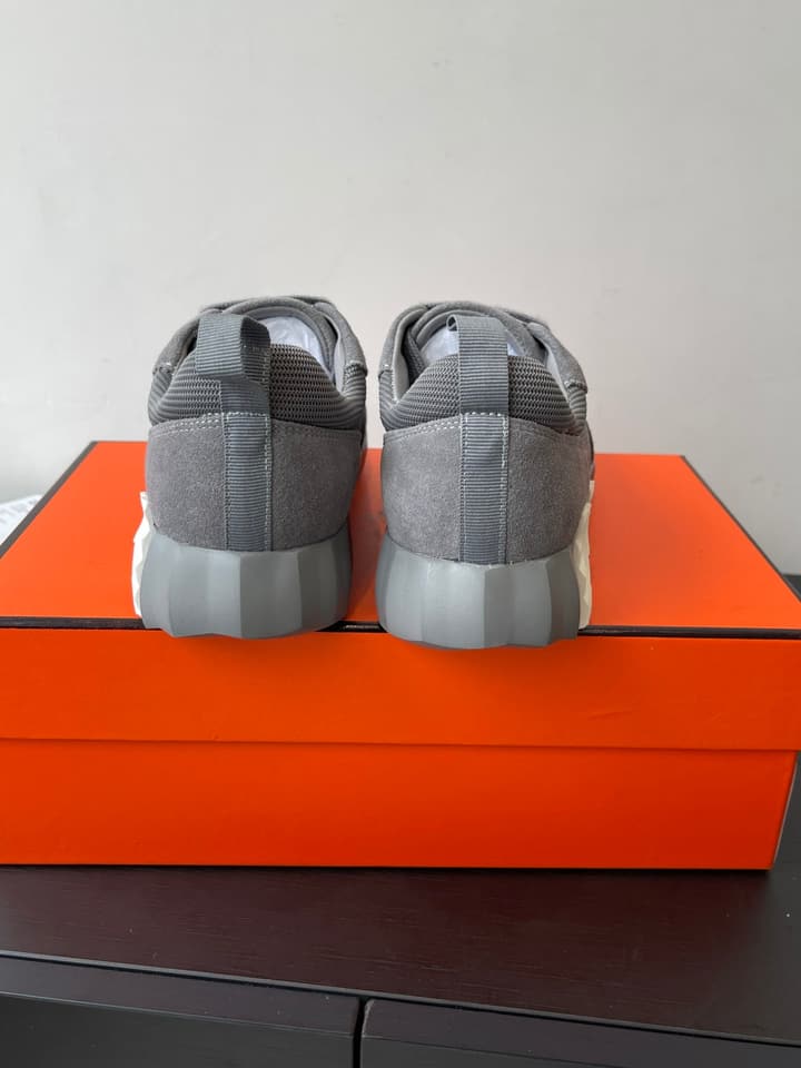Hermès Classic Couple's Casual Sneakers in Black