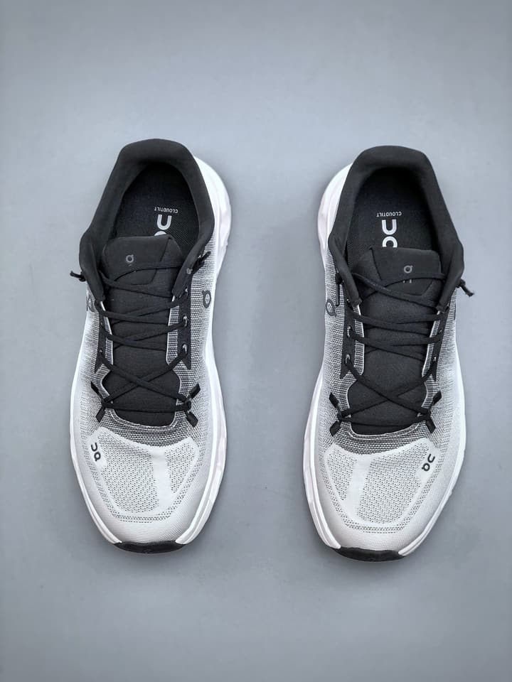 On Cloudtilt Lightweight Casual Sneakers