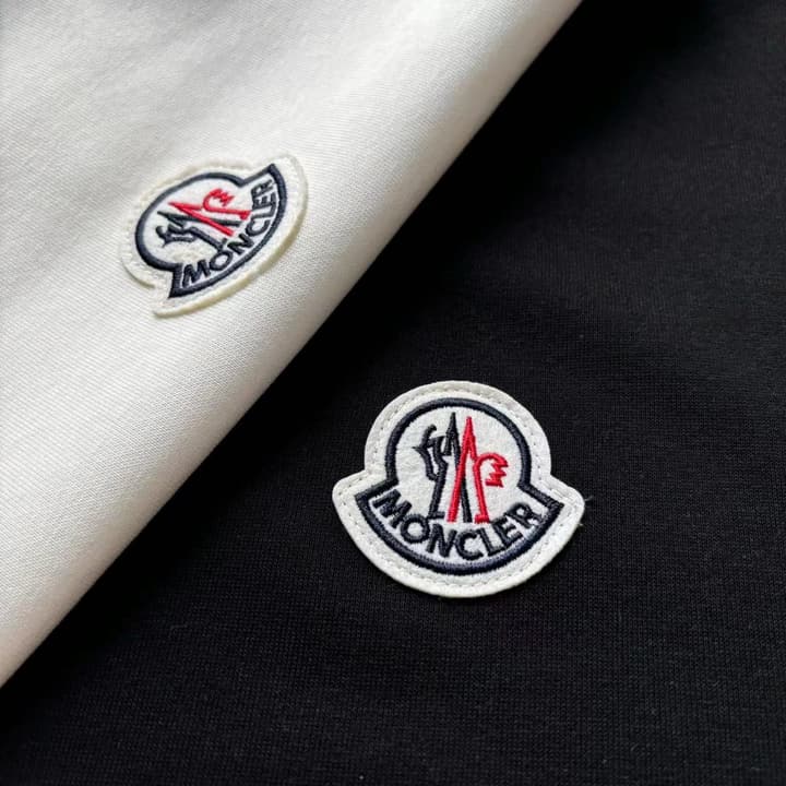 Moncler Classic Cotton Pullover Sweatshirt in Black Sweatshirt Display