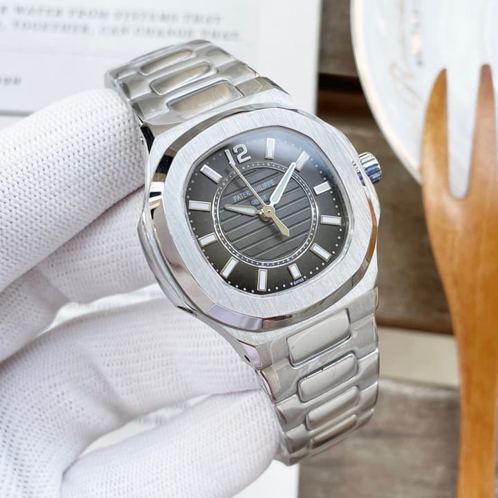 Patek Philippe Nautilus Women's Three-Hand Watch
