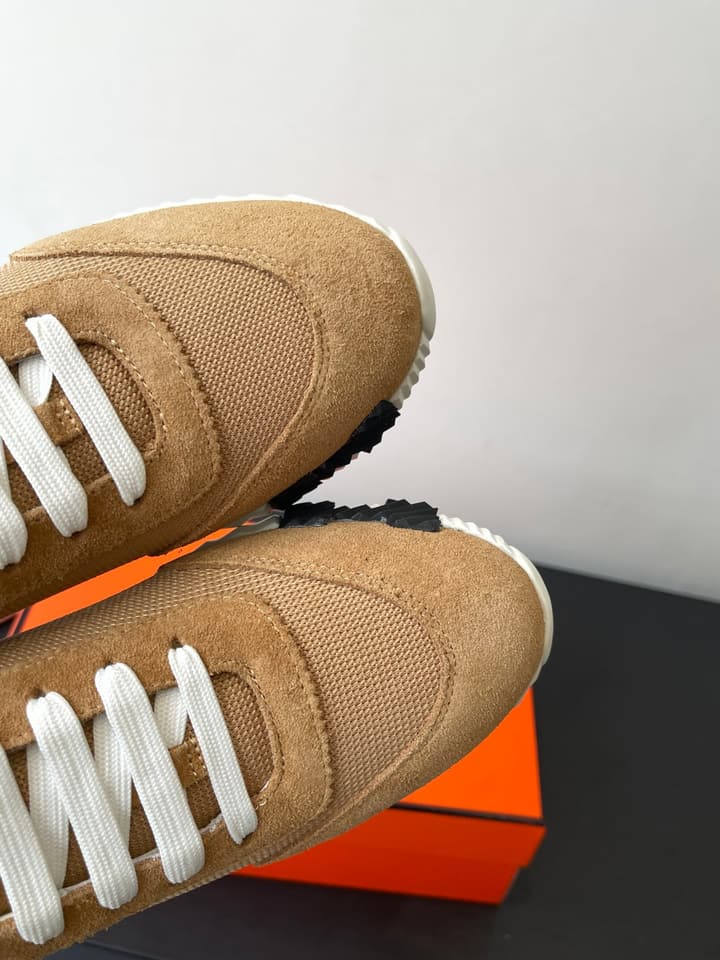 Hermès Classic Couple's Casual Sneakers in Black