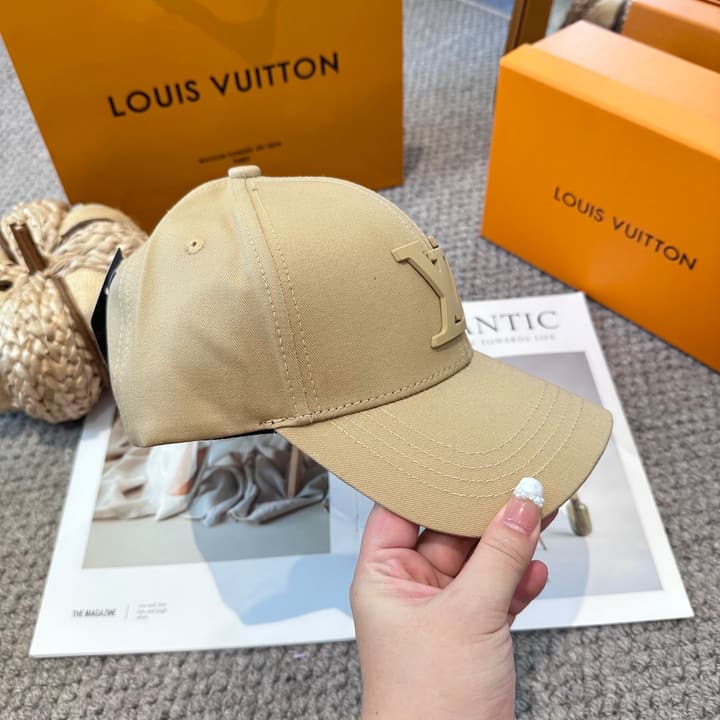 Louis Vuitton Unisex Baseball Cap – New Collection in Beige