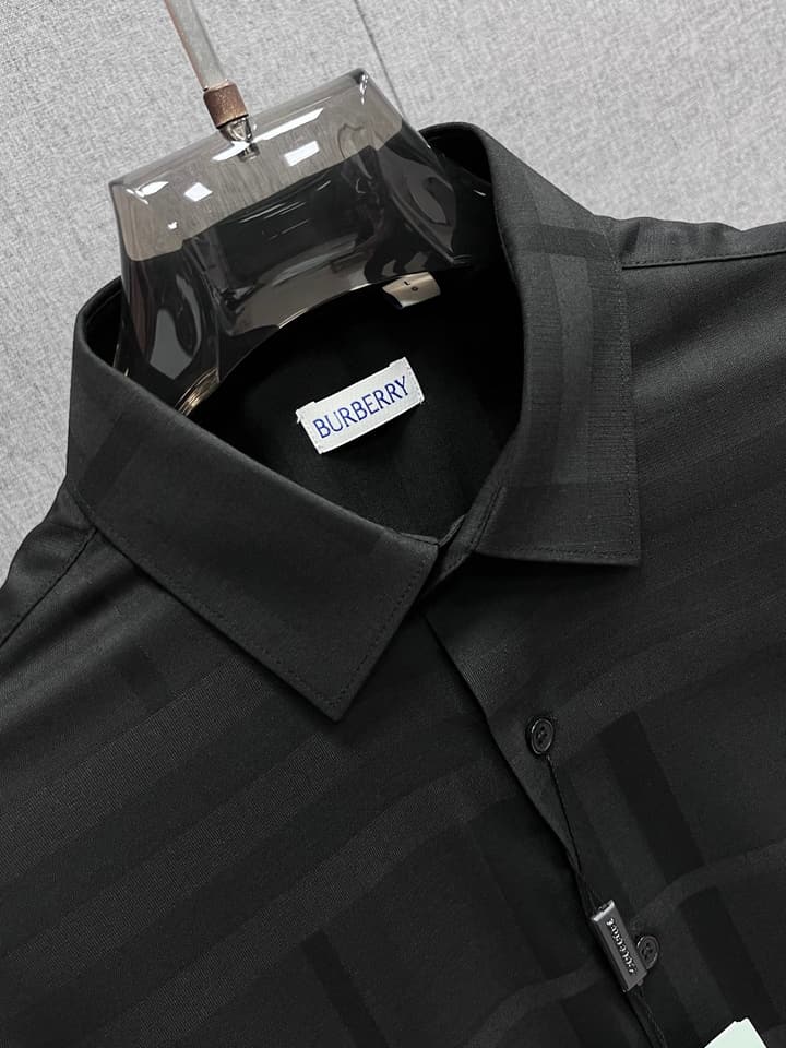 Burberry Men's Casual Long Sleeve Shirt – Autumn/Winter Collection in Charcoal Black