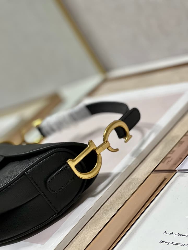 Dior Saddle Shoulder Bag in Black