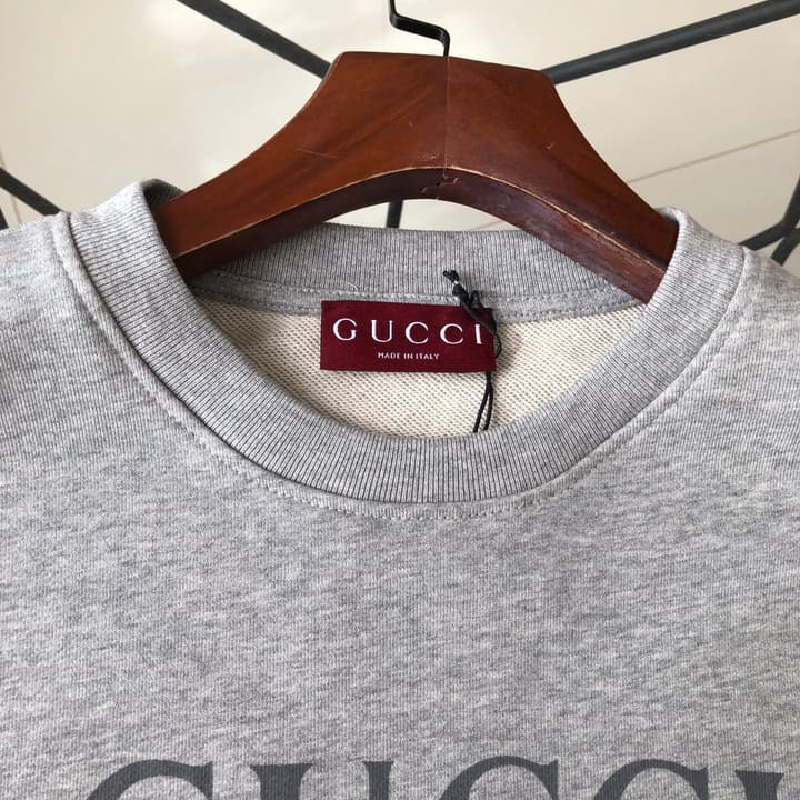 Gucci Classic Logo Crewneck Sweatshirt – 2025FW in Classic Black