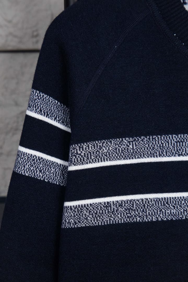 Dior Monogram Double-Sided Jacquard Crewneck Sweater – 24SS in Navy Monogram Pattern