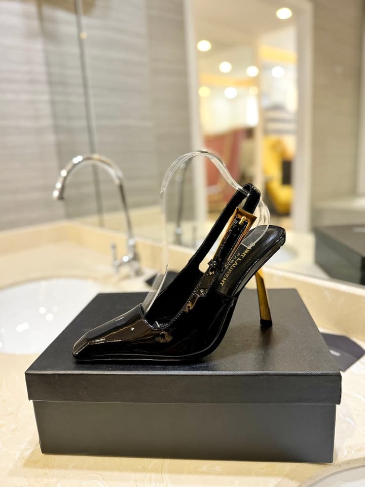 Saint Laurent Square Toe Patent Leather Pumps in Caramel Gloss