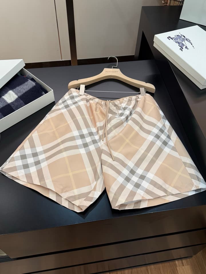 Burberry Diagonal Check Swim Shorts in Apricot