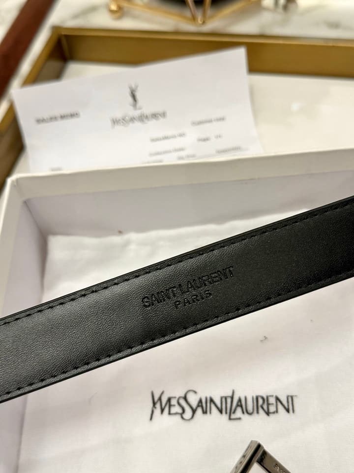 Saint Laurent Classic Leather Belt – 3.0cm
