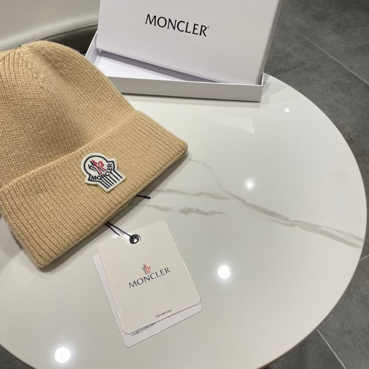 Moncler Knitted Beanie Hat in Classic Black