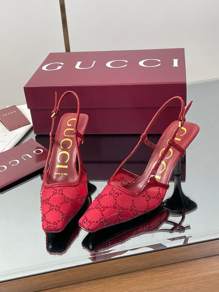 Gucci Cosmogonie GG Crystal Slingback Sandals – 2025 Early Autumn Collection in Black Crystal Gg