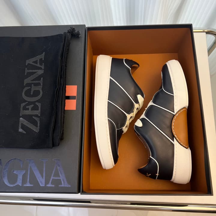 Zegna TIZIANO Calfskin Low-Top Sneakers in Black With White Sole
