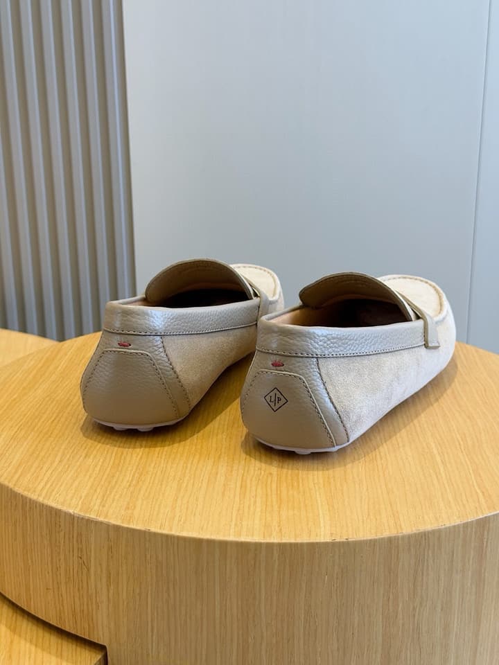 Loro Piana LP Italian Handmade Driving Shoes in Beige Suede Moccasin