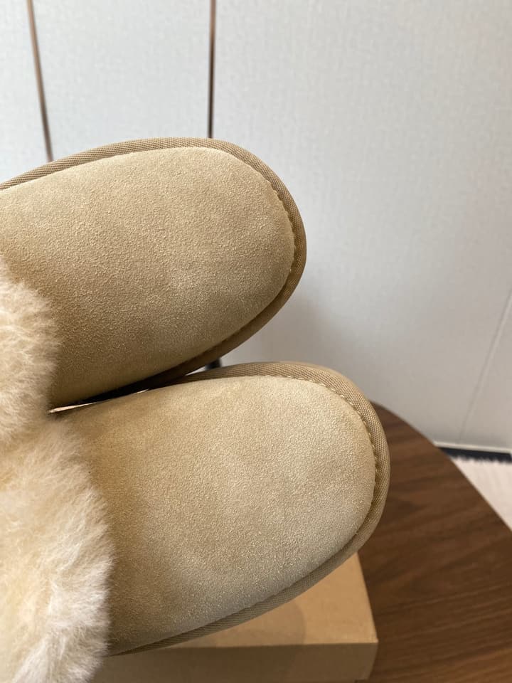 UGG Tazzler Sheep Wool Slippers – Autumn/Winter Collection in Black Suede