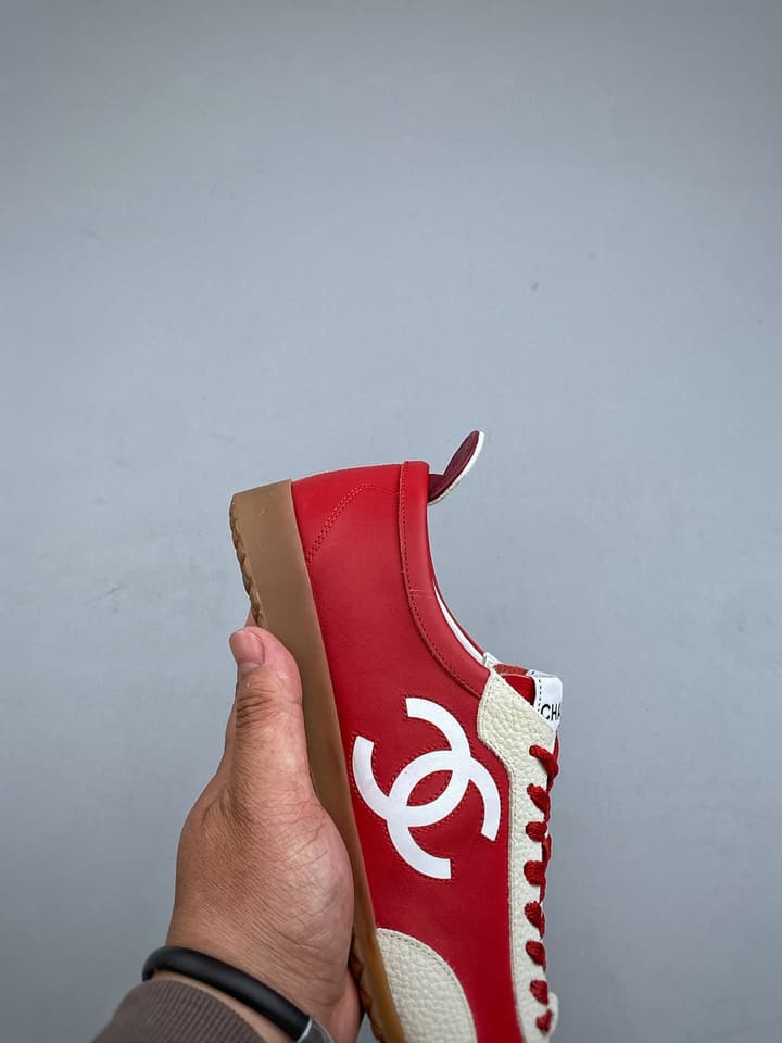 Chanel Panda German Training Sneakers – 2026 Spring/Summer Collection – 26P in Tan And White