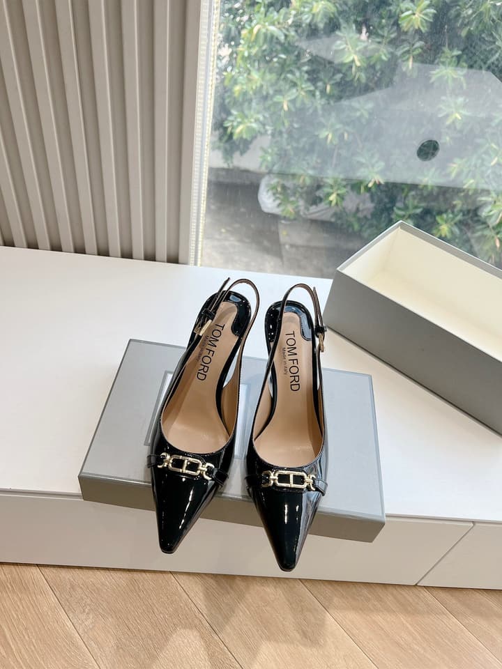 TOM FORD Pointed Toe High Heels – 2024 Autumn/Winter Collection in Crisp Black Patent