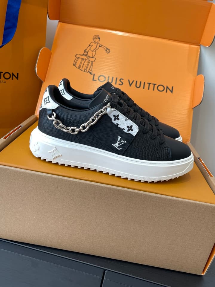 Louis Vuitton Monogram Chain Sneakers – 25SS in Gold