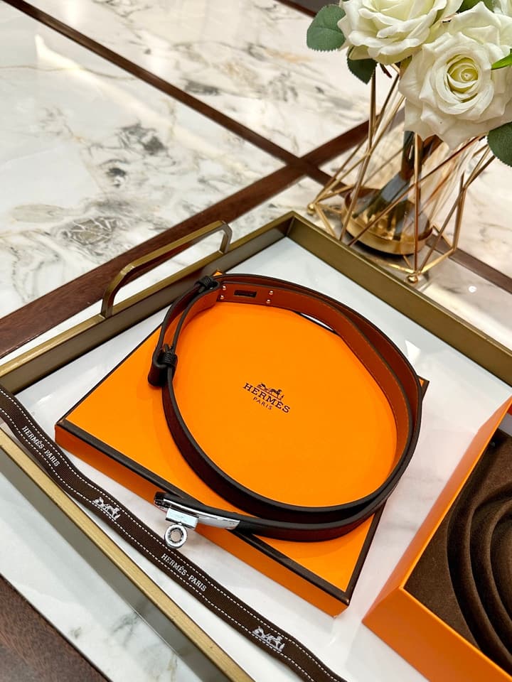 Hermès Slim Leather Belt – 2.0cm in Black With Silver Buckle