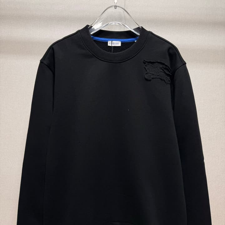 Burberry Patch Equestrian Knight Pullover Sweatshirt – 24FW in Classic Black