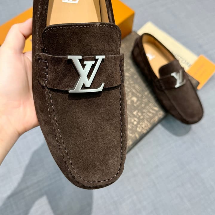 Louis Vuitton Men's Suede Driving Shoes in Black Suede