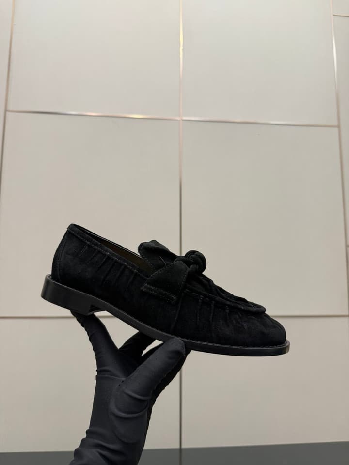Bottega Veneta Astaire Suede Loafers in Black Leather