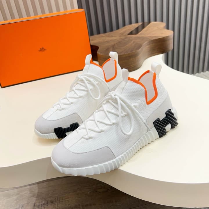 Hermès Men's Casual Sport Sneakers in All Black Knit