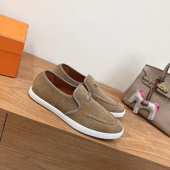 Hermès Classic Unisex Sandals – SS25 New Arrival in Beige