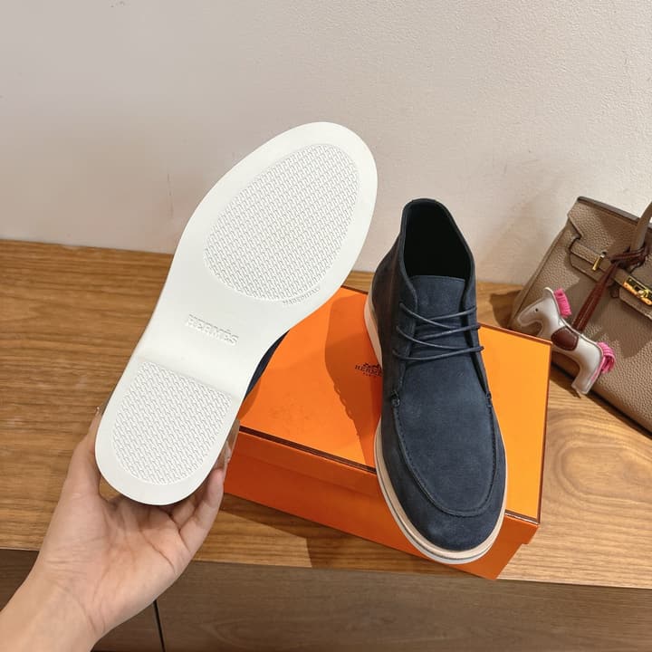 Hermès Classic Couple's Sandals – SS25 New Arrival in Black Suede