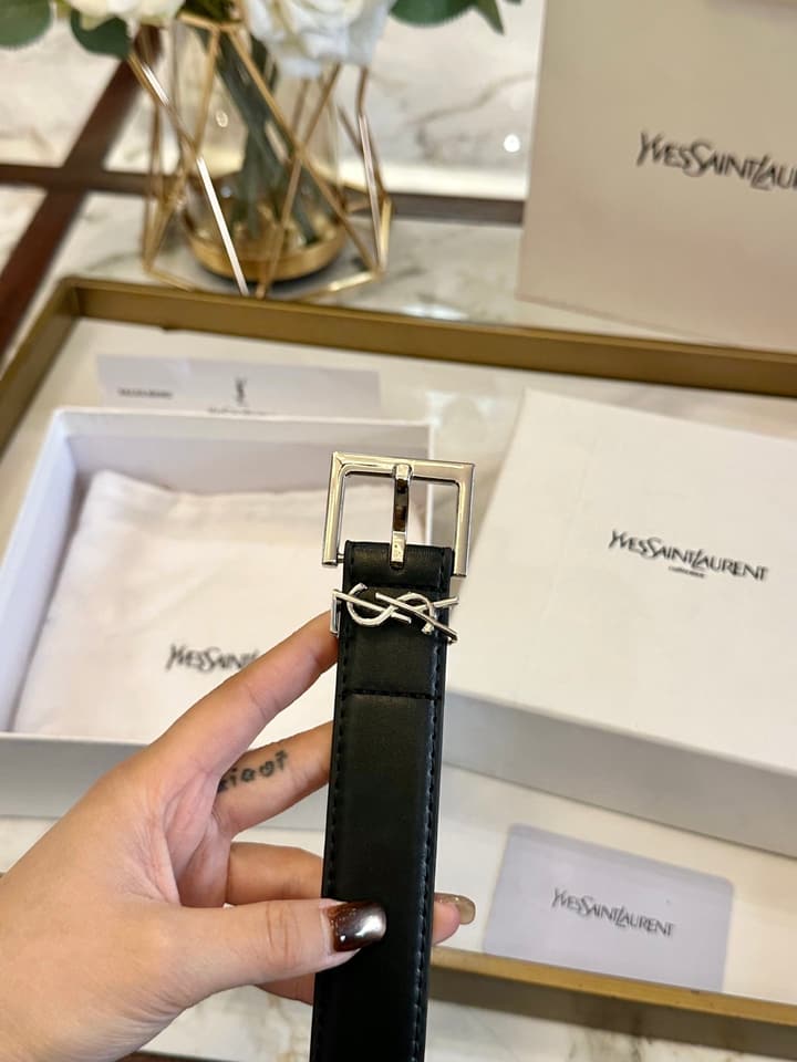 Saint Laurent Classic Leather Belt – 3.0cm
