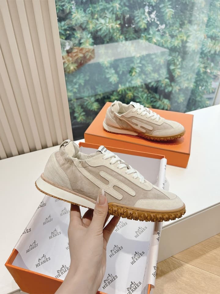 Hermès Bouncing Calfskin Sneakers in Tan Suede