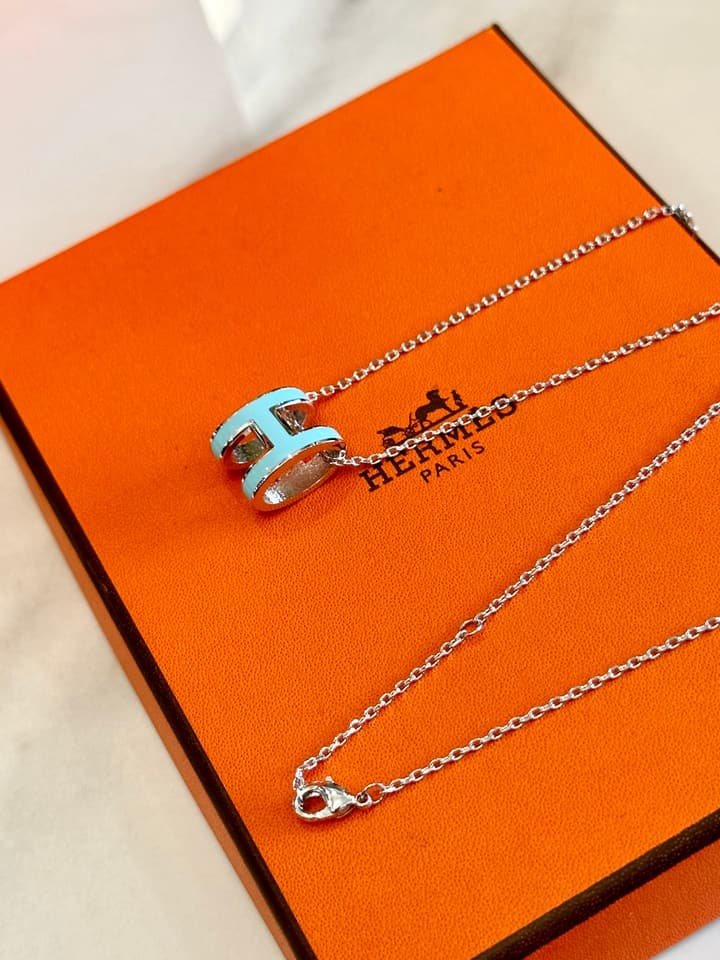 Hermès H-Letter Oval Enamel Necklace in Gold